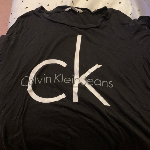 Calvin Klein t shirt - Picture 1 of 2